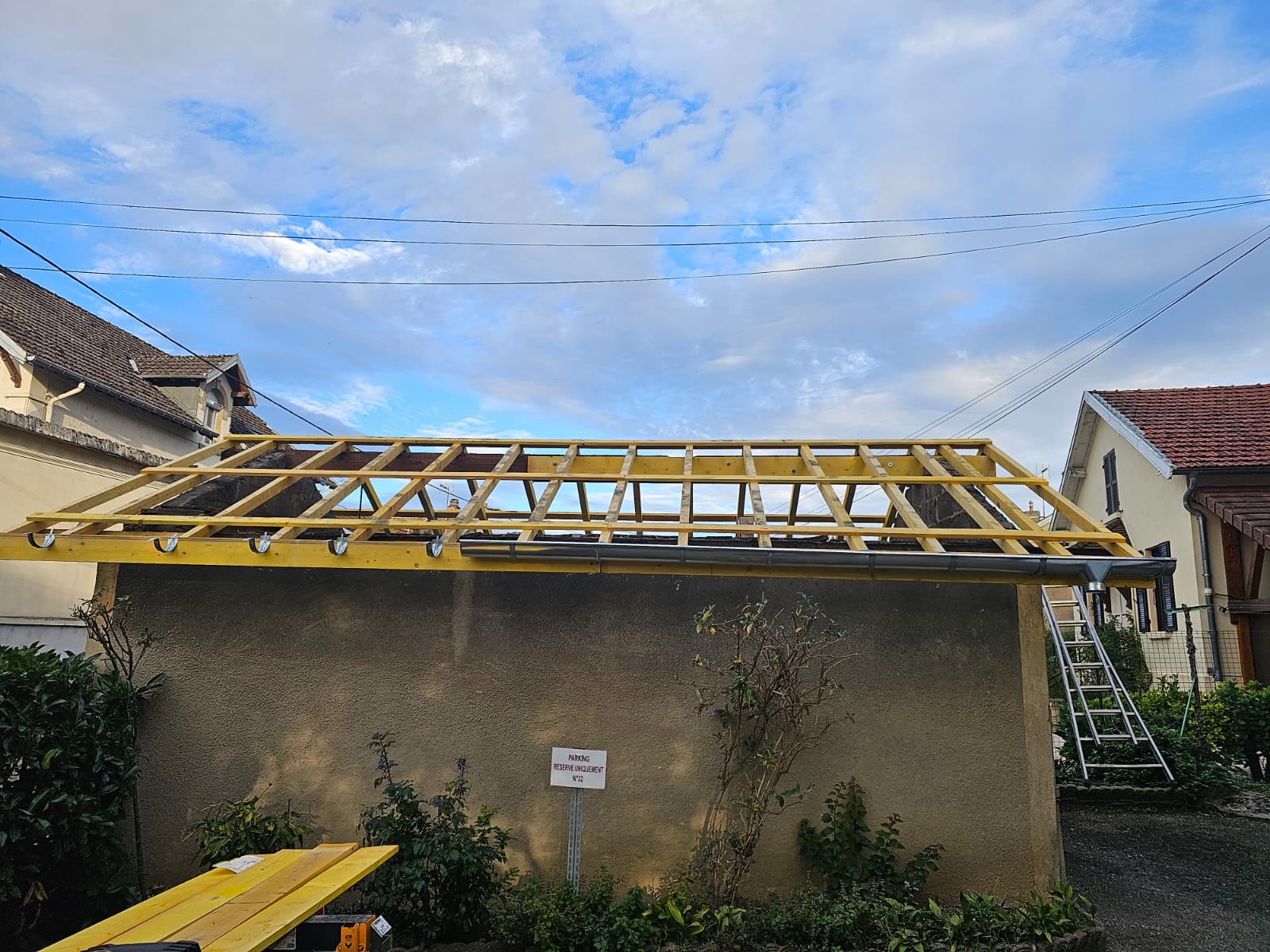 Construction charpente bois neuve